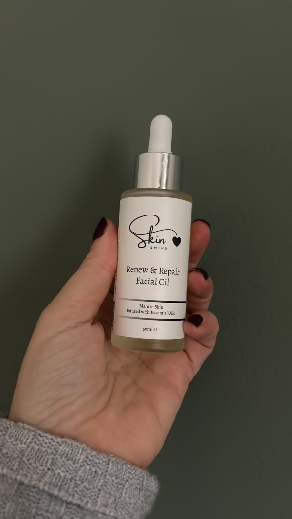 Renew & Repair Facial Oil